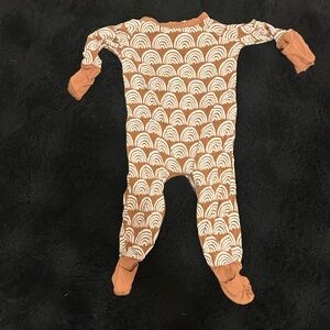 Little sleepies brown rainbow crescent zippy